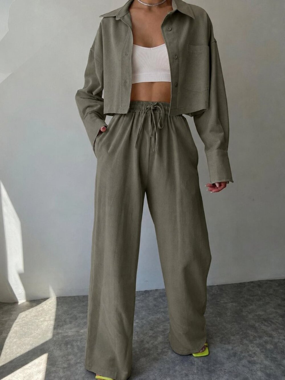 COMMENSE Olive Cropped Shirt & Shorts 2-Piece Matching Set L